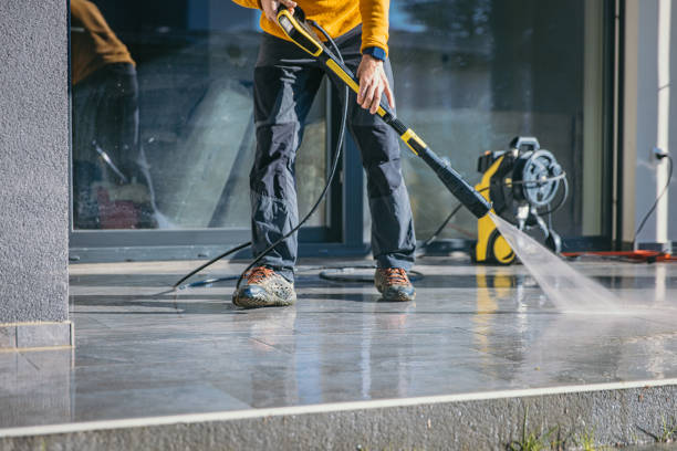 Best Roof Pressure Washing  in Wyoming, OH